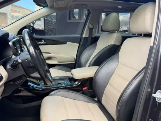 KIA-SORENTO-3.5 V6 GASOLINA EX 7L AWD AUTOMATICO KIA-SORENTO-2018