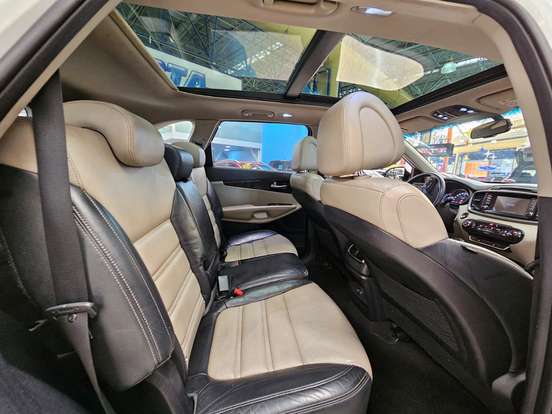 KIA-SORENTO-2017