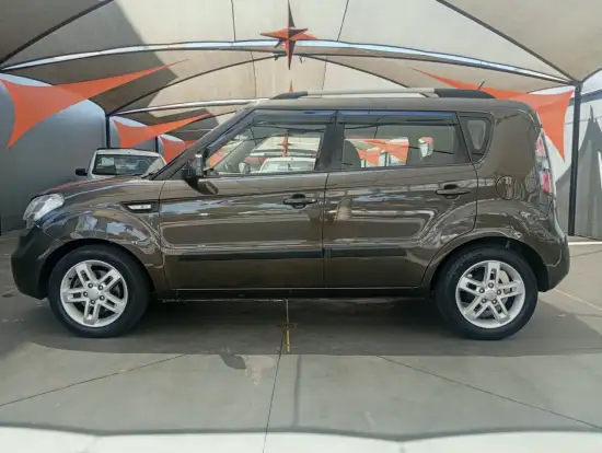 KIA-SOUL-2011
