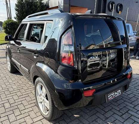 KIA-SOUL-2010
