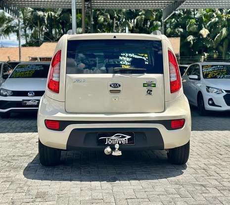 KIA-SOUL-2012