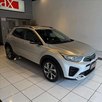 KIA-STONIC-2023