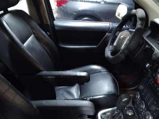 LAND ROVER-FREELANDER-3.2 SE 6 CILINDROS 24V GASOLINA 4P AUTOMÁTICO LAND ROVER-FREELANDER-2008
