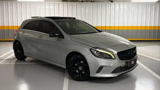 MERCEDES-BENZ-A 200-2017
