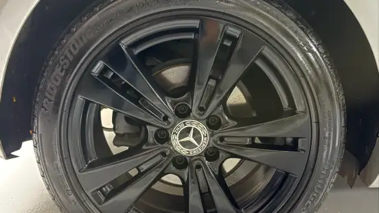 MERCEDES-BENZ-A 200-2017