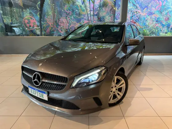 MERCEDES-BENZ A 200 1.6 TURBO 16V FLEX 4P AUTOMÁTICO