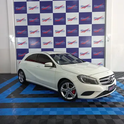 MERCEDES-BENZ A 200 1.6 TURBO 16V FLEX 4P AUTOMÁTICO