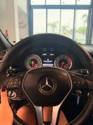 MERCEDES-BENZ-A 200-2014