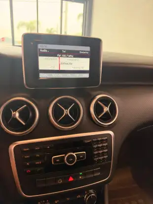 MERCEDES-BENZ-A 200-2014