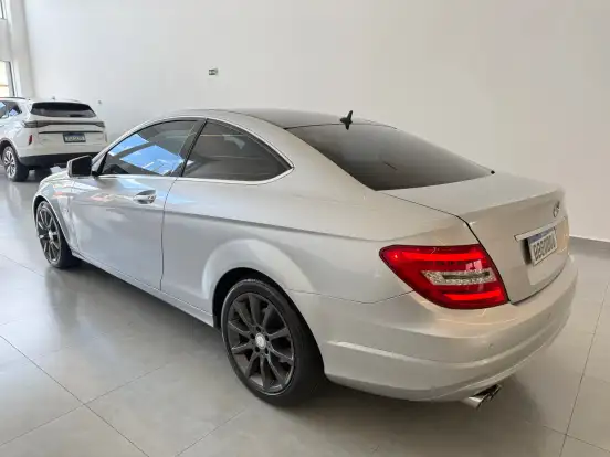 MERCEDES-BENZ-C 180-1.8 CGI COUPÉ TURBO 16V GASOLINA 2P AUTOMÁTICO MERCEDES-BENZ-C 180-2012