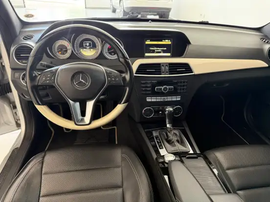MERCEDES-BENZ-C 180-1.8 CGI COUPÉ TURBO 16V GASOLINA 2P AUTOMÁTICO MERCEDES-BENZ-C 180-2012