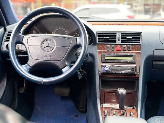 MERCEDES-BENZ-C 280-1998