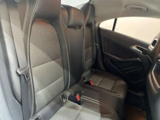 MERCEDES-BENZ-CLA 180-1.6 CGI GASOLINA 7G-DCT MERCEDES-BENZ-CLA 180-2018