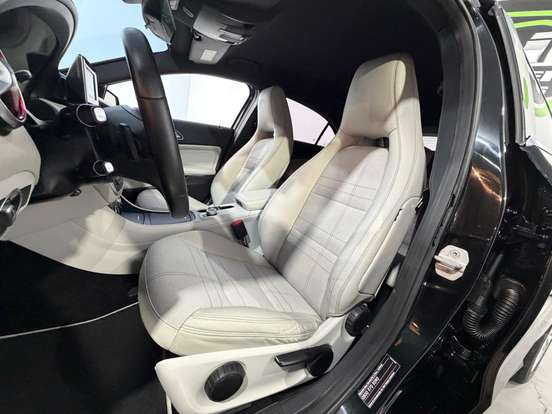 MERCEDES-BENZ-CLASSE A-2015