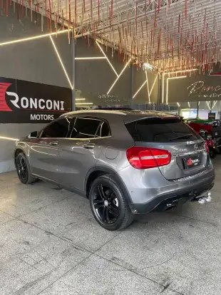 MERCEDES-BENZ-GLA 200-1.6 CGI ENDURO 16V TURBO FLEX 4P AUTOMÁTICO MERCEDES-BENZ-GLA 200-2016