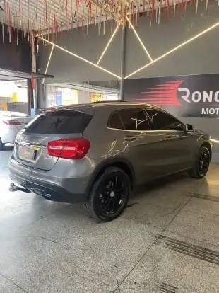 MERCEDES-BENZ-GLA 200-1.6 CGI ENDURO 16V TURBO FLEX 4P AUTOMÁTICO MERCEDES-BENZ-GLA 200-2016