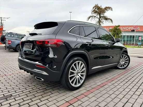 MERCEDES-BENZ-GLA 200-1.3 GCI GASOLINA AMG LINE 7G-DCT MERCEDES-BENZ-GLA 200-2022