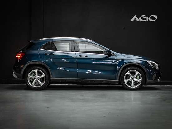 MERCEDES-BENZ-GLA 200-1.6 CGI FLEX ADVANCE 7G-DCT MERCEDES-BENZ-GLA 200-2020