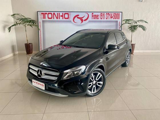 MERCEDES-BENZ GLA 200 1.6 CGI STYLE 16V TURBO FLEX 4P AUTOMÁTICO