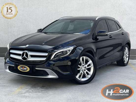 MERCEDES-BENZ-GLA 200-1.6 CGI STYLE 16V TURBO FLEX 4P AUTOMÁTICO MERCEDES-BENZ-GLA 200-2014