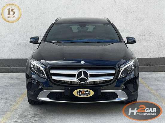 MERCEDES-BENZ-GLA 200-2014