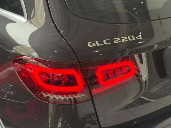 MERCEDES-BENZ-GLC 220d-2.0 TURBO DIESEL ENDURO 9G-TRONIC MERCEDES-BENZ-GLC 220d-2020