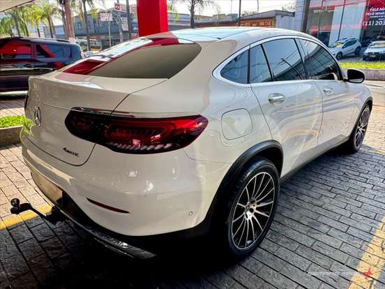 MERCEDES-BENZ-GLC 300-2019