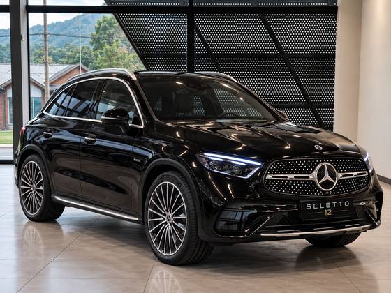 MERCEDES-BENZ GLC 300 2.0 MHEV AMG LINE 4MATIC 9G-TRONIC