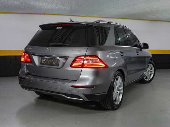 MERCEDES-BENZ-ML 350-3.0 BLUETEC V6 DIESEL 4P AUTOMÁTICO MERCEDES-BENZ-ML 350-2013