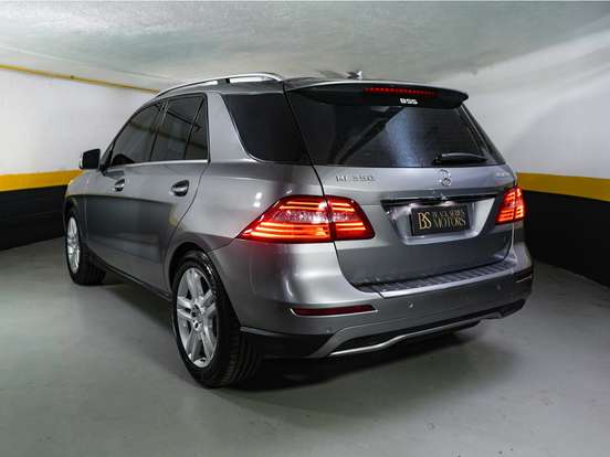MERCEDES-BENZ-ML 350-3.0 BLUETEC V6 DIESEL 4P AUTOMÁTICO MERCEDES-BENZ-ML 350-2013