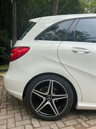 MERCEDES-BENZ-B 200-2013