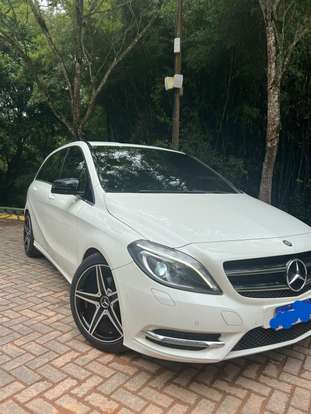 MERCEDES-BENZ-B 200-2013