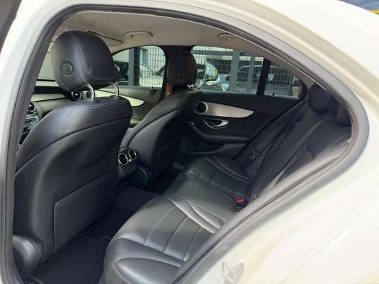 MERCEDES-BENZ-C 180-2015