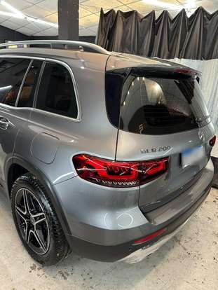 MERCEDES-BENZ-GLB 200-2022