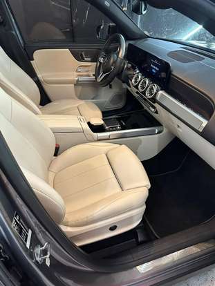 MERCEDES-BENZ-GLB 200-2022