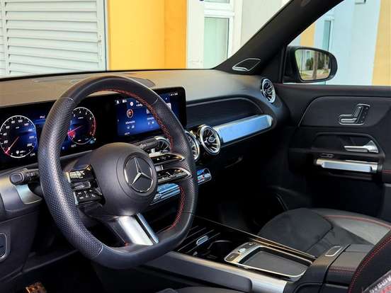 MERCEDES-BENZ-GLB 220-2.0 MHEV AMG LINE 4MATIC 8G-DCT MERCEDES-BENZ-GLB 220-2024