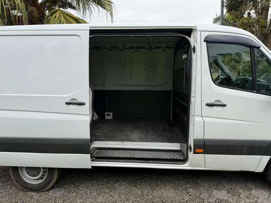 MERCEDES-BENZ-SPRINTER-2.2 CDI DIESEL FURGÃO 313 STREET LONGO MANUAL MERCEDES-BENZ-SPRINTER-2018