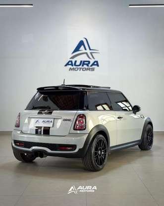 MINI-COOPER-2010