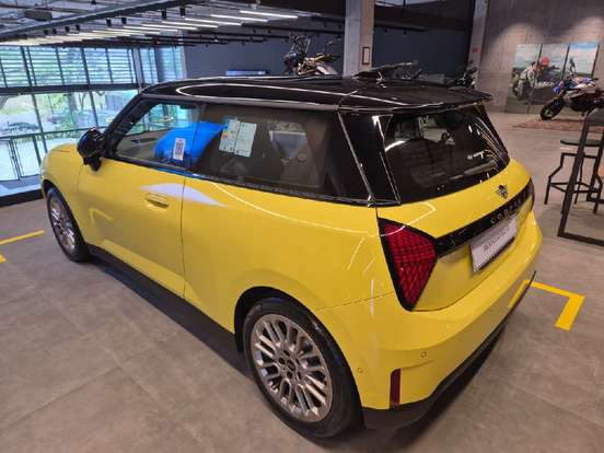 MINI-COOPER-2025