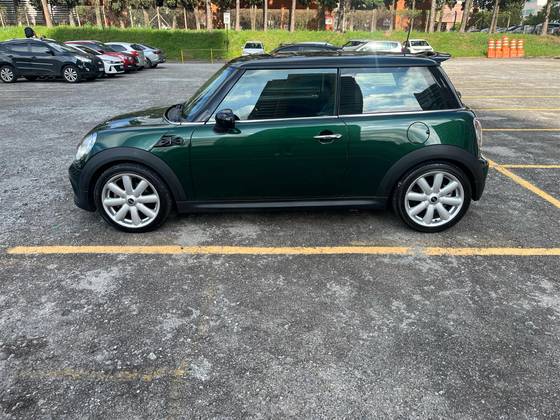 MINI ONE 1.6 16V GASOLINA 2P AUTOMÁTICO