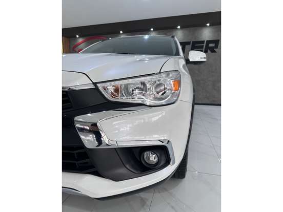 MITSUBISHI-ASX-2017