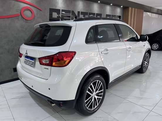 MITSUBISHI-ASX-2017