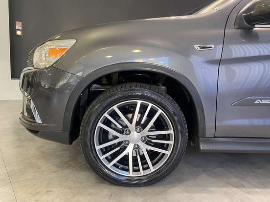 MITSUBISHI-ASX-2019