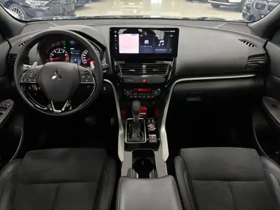 MITSUBISHI-ECLIPSE CROSS-1.5 MIVEC TURBO GASOLINA HPE BLACK CVT MITSUBISHI-ECLIPSE CROSS-2025