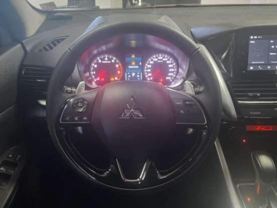 MITSUBISHI-ECLIPSE CROSS-1.5 MIVEC TURBO GASOLINA HPE CVT MITSUBISHI-ECLIPSE CROSS-2024