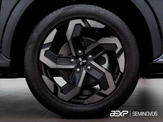 MITSUBISHI-ECLIPSE CROSS-1.5 MIVEC TURBO GASOLINA HPE-S BLACK S-AWC CVT MITSUBISHI-ECLIPSE CROSS-2025