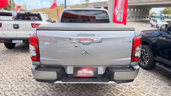 MITSUBISHI-L200 TRITON-2023