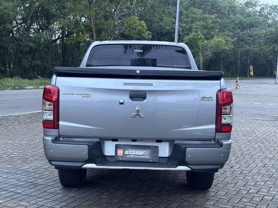 MITSUBISHI-L200 TRITON-2022