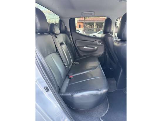 MITSUBISHI-L200 TRITON-2018