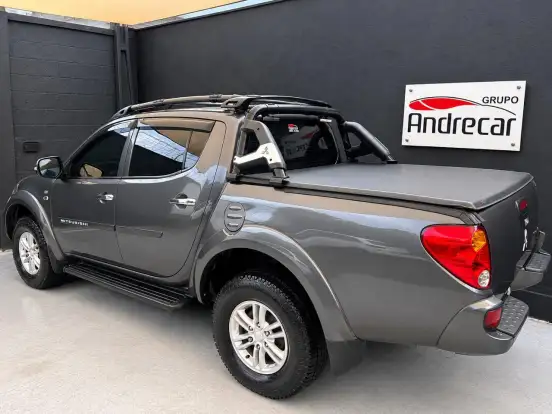 MITSUBISHI-L200 TRITON-3.2 HPE 4X4 CD 16V TURBO INTERCOOLER DIESEL 4P MANUAL MITSUBISHI-L200 TRITON-2015